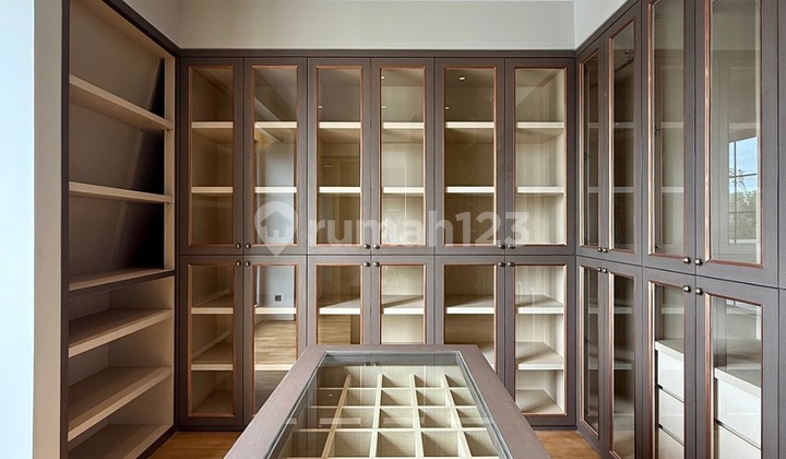 4-Story New House in Senopati Area - Kebayoran Baru T 338 B 810 2