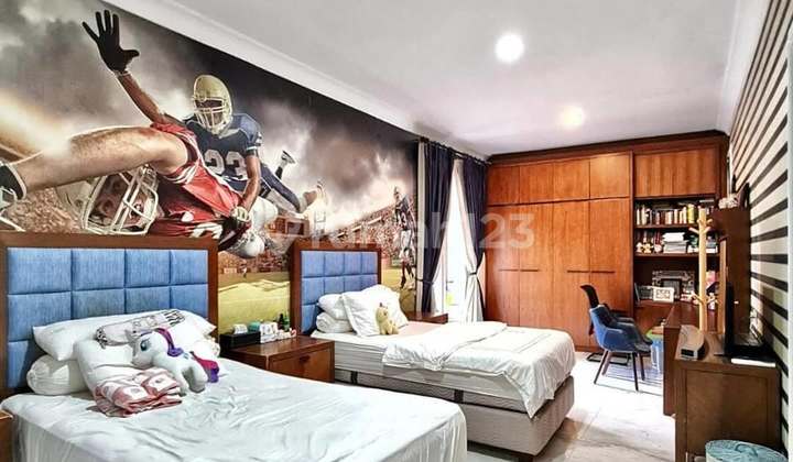 Rumah Modern Mewah di Mega Kuningan, T 330 B 510 2