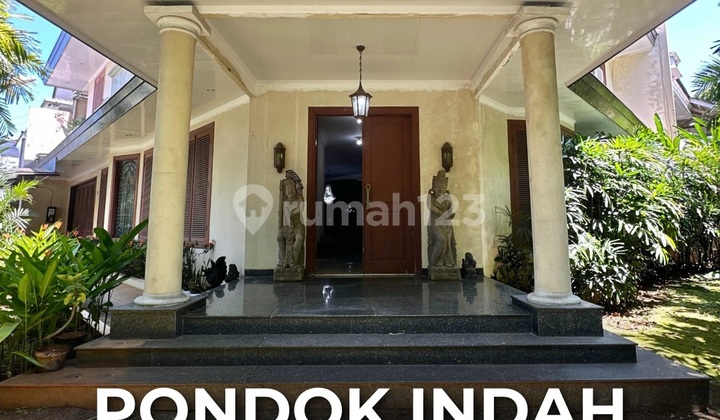Rumah Asri Siap Huni Posisi Hoek di Pondok Indah, LT 382 LB 616