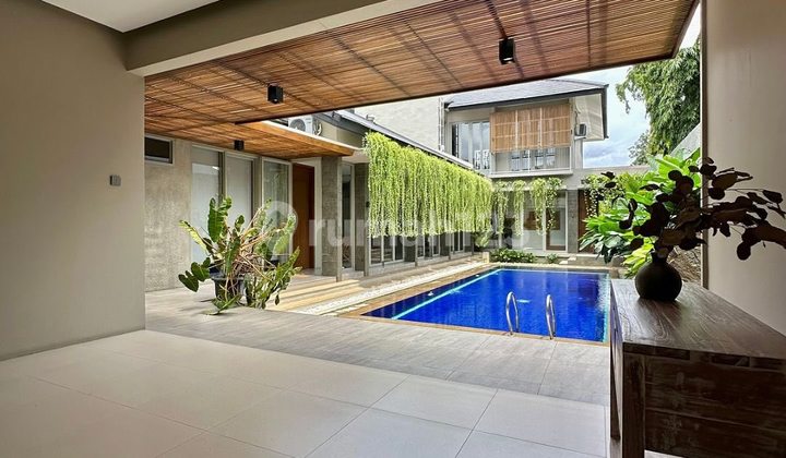 Rumah Baru Tropical Modern Design di Veteran Bintaro, T 480 B 306 2