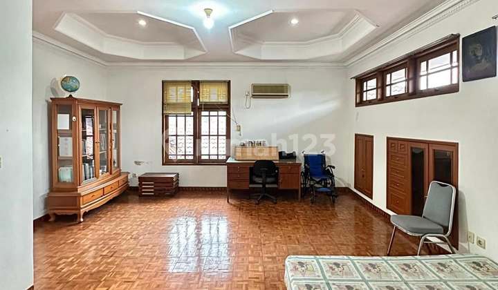 Rumah Hook Siap Huni Dalam Komplek Kalibata Timur, T 523 B 425 2