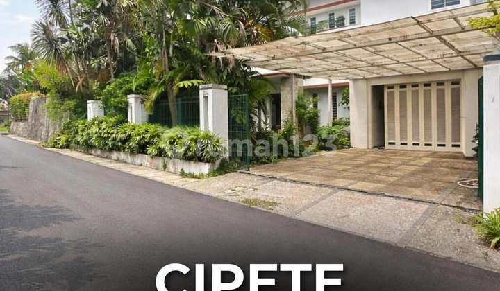 Rumah Cantik Siap Huni di Cipete, LT 500 LB 350