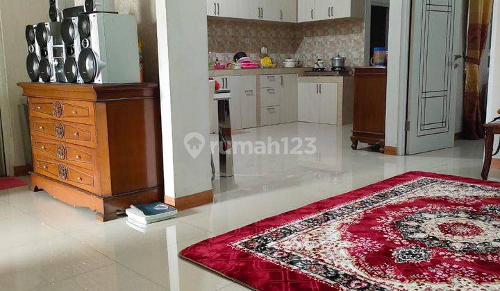 Rumah 1 1/ 2 Lt Minimalis Harga Terjangkau  Di Depok   2