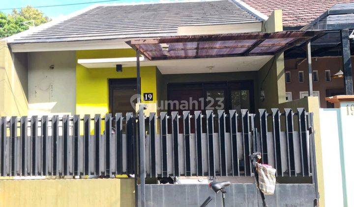 Disewakan Cepat Rumah Siap Pakai Harga Terjangkau Sudah Renovasi 1