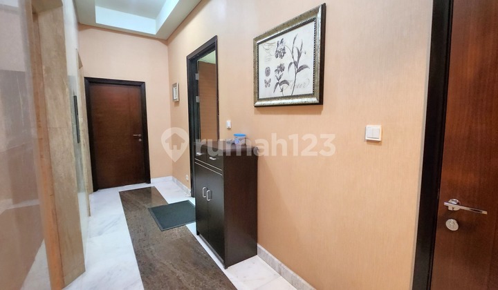 Apartemen The Peak Sudirman Tower Regis 3br 159m2 Full Furnished 2