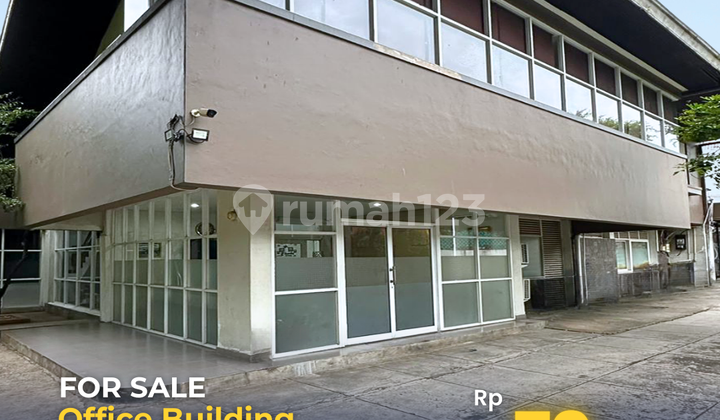 Office Building 1017m2 Alongside Main Road Commercial Area Kebayoran