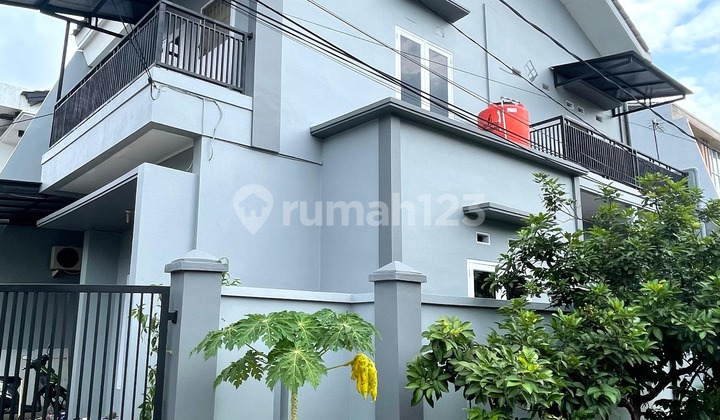 Dijual Rumah Hoek Siap Huni di Harapan Indah Bulevar Hijau Bekasi 2