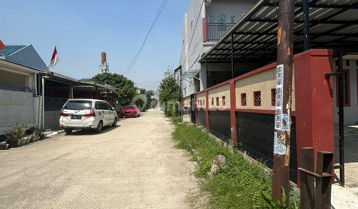 Disewakan siap huni Rumah 2 lantai Hoek di Harapan Indah Bekasi 2