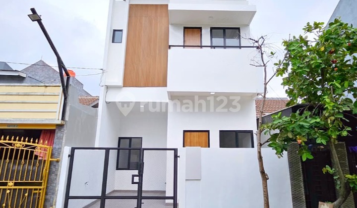 Dijual Rumah Minimalis Moderen di Pesona Angrek Bekasi Utara 2