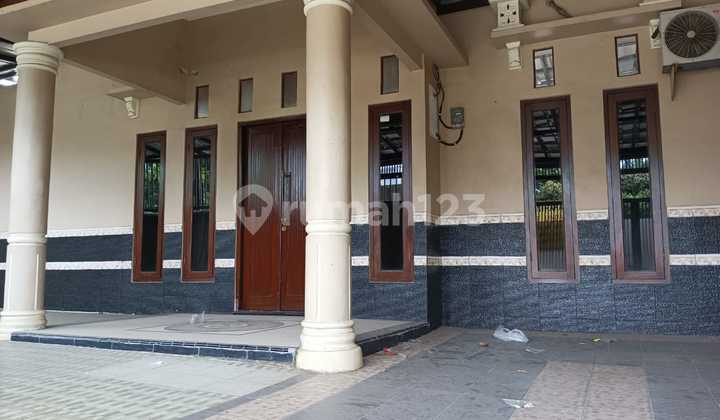RUMAH 1 LANTAI SIAP HUNI DEKAT AREA PERKANTORAN