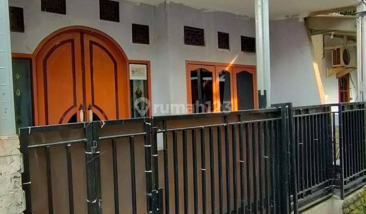 RUMAH 1 LANTAI BAGUS DEKAT AREA PERKANTORAN  1