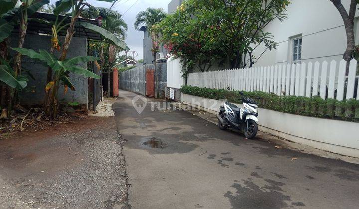 TANAH DARAT HADAP TIMUR DEKAT AREA PERKANTORAN 7