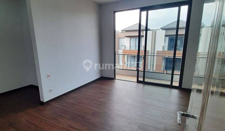 RUMAH 2 LANTAI BRED NEW DEKAT AREA PERKANTORAN 3