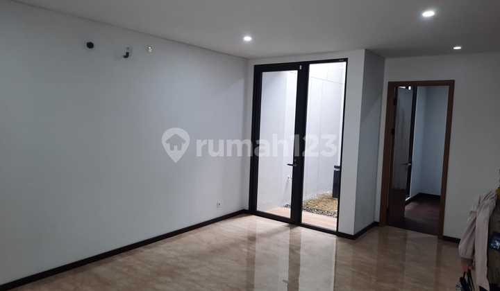 RUMAH 2 LANTAI BRED NEW DEKAT AREA PERKANTORAN 5