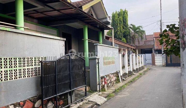 Rumah Kos 11 Kamar Pondok Aren Dekat Area Perkantoran 2