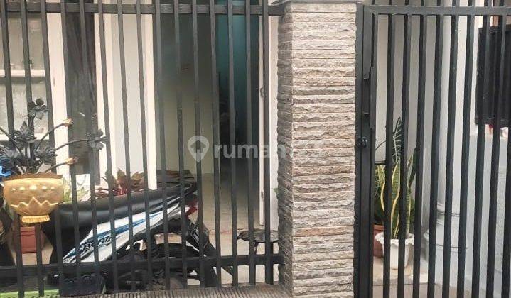 Rumah Belakang Tiptop Ciputat Dekat Mrt Lebak Bulus 2