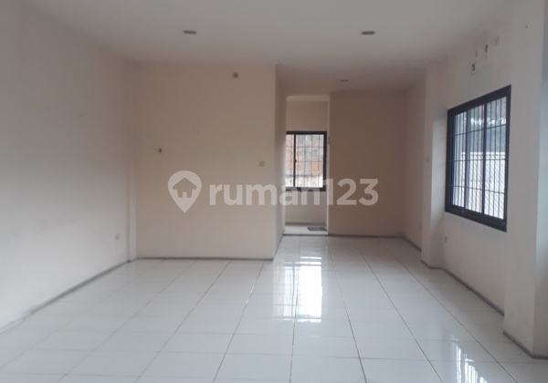 Disewakan Ruko Di Sayap Gatot Subroto, Cocok Untuk Kantor , Lokasi Strategis