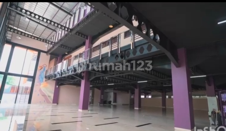 For Sale, Ready-to-Occupy Building in Cimahi, Equipped with Elevator, Suitable for Offices, Banks, etc. 2