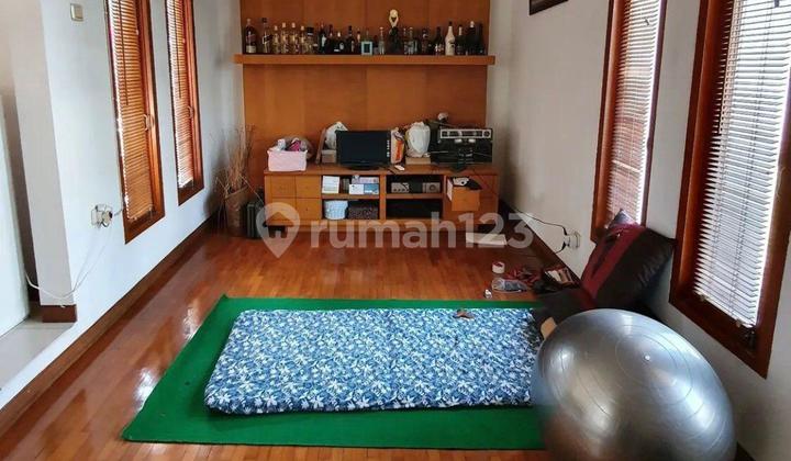 Dijual Rumah Di Setra Duta , Lingkungan Nyaman Dan Udara Sejuk 2