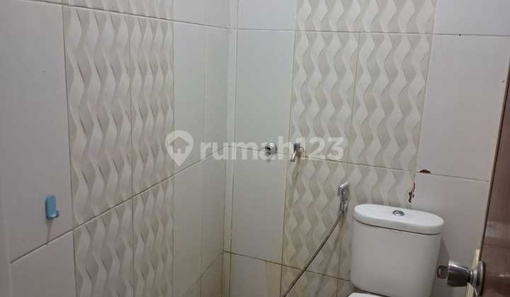 Dijual Rumah Di Taman Kopo Indah 3.dekat Kuliner. Dekat Sekolah.dekat Rumah Sakit 2