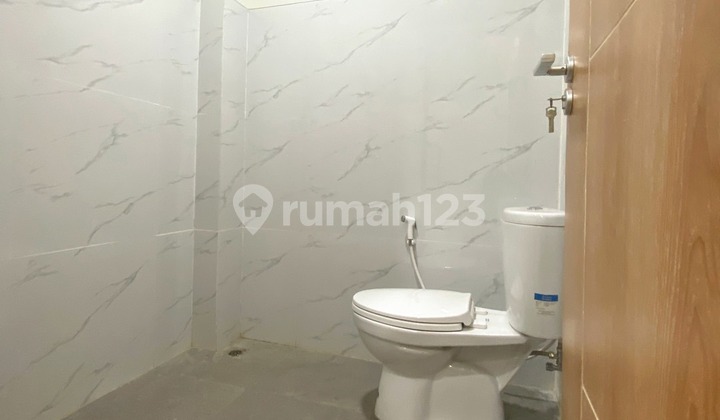 For Sale New 2-Story House in Cihanjuang Within a Cluster, One Gate System, Near Stikes, Polban 2