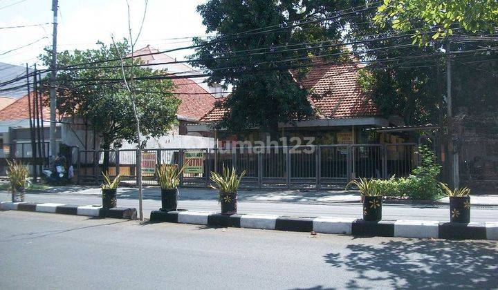 Rumah di Jl. Ambengan Surabaya Pusat, Cocok untuk Kanto / Klinik / Resto dsb. Parkir Luas, Nol Jalan Raya 2