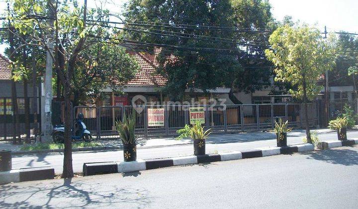 Rumah di Jl. Ambengan Surabaya Pusat, Cocok untuk Kanto / Klinik / Resto dsb. Parkir Luas, Nol Jalan Raya 1