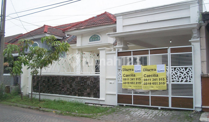 Rumah di Delta Asri Sidoarjo, Bagus + Terawat, Siap Huni Sudah Renovasi Rumah di Delta Asri Sidoarjo, Bagus + Terawat, Siap Huni Sudah Renovasi