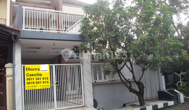 House in Kutisari Indah Selatan, South Surabaya, 2 Floors, Furnished, MOVE-IN READY