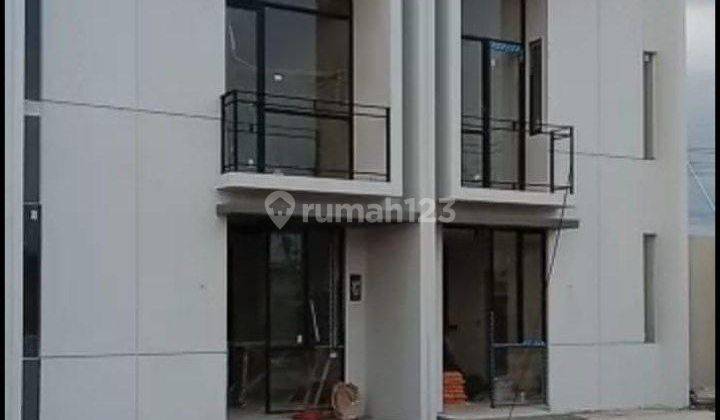 Rumah 2 lantai Cikarang seberang Central Park SHM 1