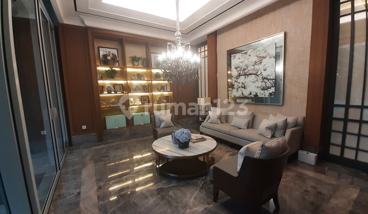 One Icon Residence Direct Access to Tunjungan Plaza 6