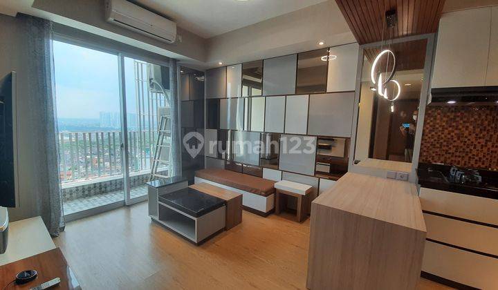 Grand Sungkono Lagoon Tower Venetian 2 Bedrooms Full Furnish Mewah Baru Gres 1