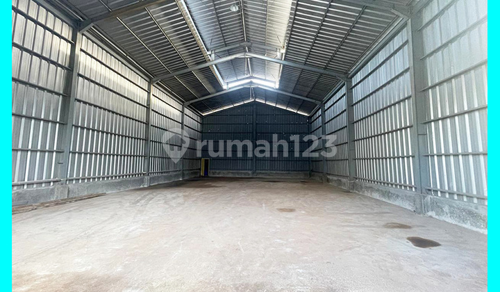 Chandra for Rent: New Warehouse with 240M2 Land Area, Container-Friendly in Jelambar.