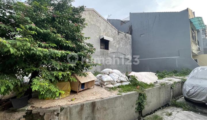 Chandra Tanah, land corner, land area 120 million in Jelambar.