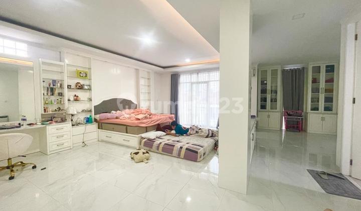 Chandra Rumah Baru Uk 10x21.5m Fullfurnish di Komplek Arwana, Jembatan Dua 10