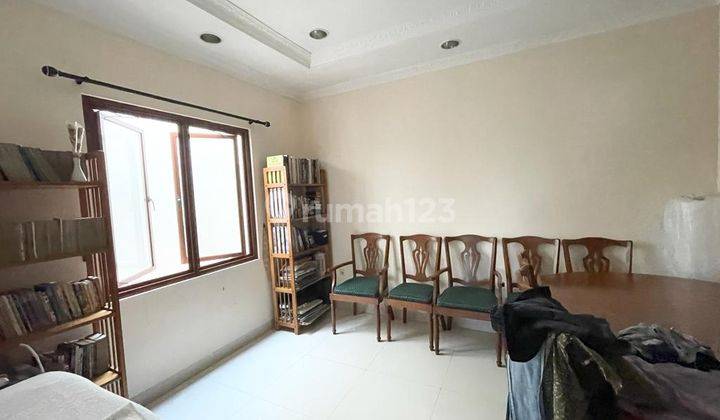 Chandra Rumah Lokasi Bagus Uk 5x18m di Komplek Kavling Polri Jelambar 3