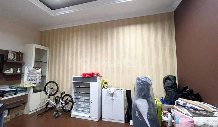 Chandra Rumah Lokasi Bagus Uk 5x18m di Komplek Kavling Polri Jelambar 8