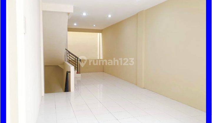 Chandra Rumah Harga Terjangkau di Komplek Kavling Polri Jelambar 1