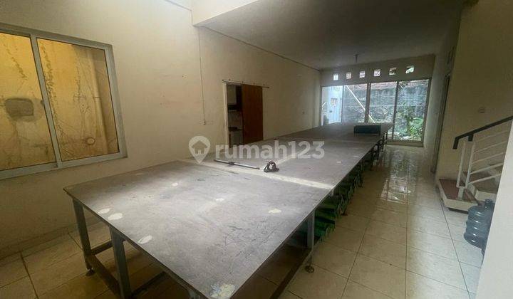 Chandra Rumah 2 Lantai Lt 244m Lokasi Bebas Banjir Komplek Kavpolri 3