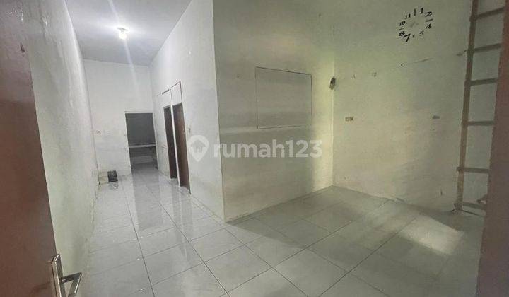 Chandra Rumah Disewa Uk 4x12m di Jelambar 1