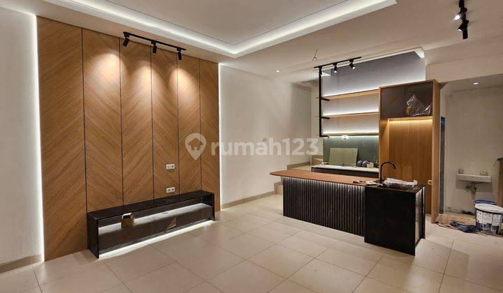 Chandra Rumah Uk 4,5 X 15m di Komplek Grenvil, Kebun Jeruk 1