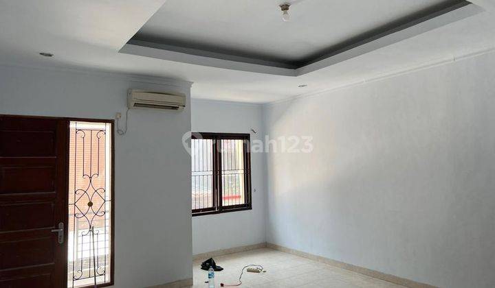 Chandra Disewa Rumah Uk 6x15m di Komplek Kavling Polri 1