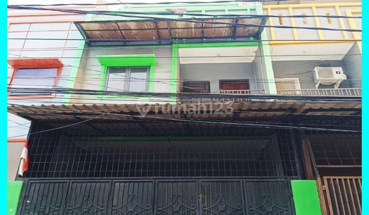 Chandra Rumah Disewa Uk 5x15m di Jelambar 1