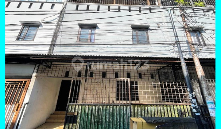 Chandra Disewa rumah ukuran 4x7m di jelambar