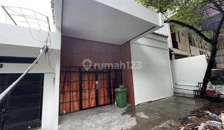 Chandra Disewa Rumah Uk 13x20m di Jalan Raya Komplek Kavling Polri 2