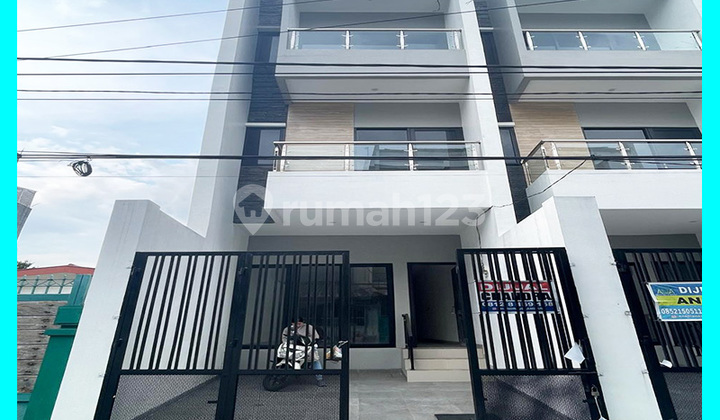 Chandra Rumah baru ukuran 4.3x20m hadap selatan di komplek kavling polri Chandra Rumah baru ukuran 4.3x20m hadap selatan di komplek kavling polri