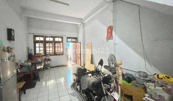 Chandra Rumah Ukuran 4x15m Hadap Timur di Jelambar 2