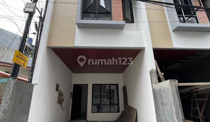 Chandra Rumah Baru Uk 3.6x11m di Tanjung Duren 2