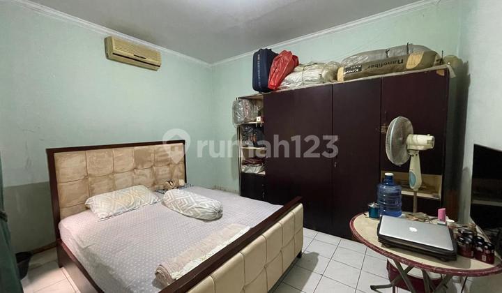 Chandra Rumah Uk 9X11m di Komplek Kavling Polri 2