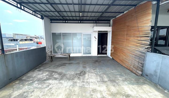 Chandra Shop House 5X21m Size South Facing in Jelambar 2